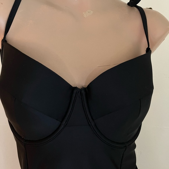 NWT XXL Old Navy One Piece Swimsuit Bra Support Black Double Lined Plus Size - Picture 5 of 13